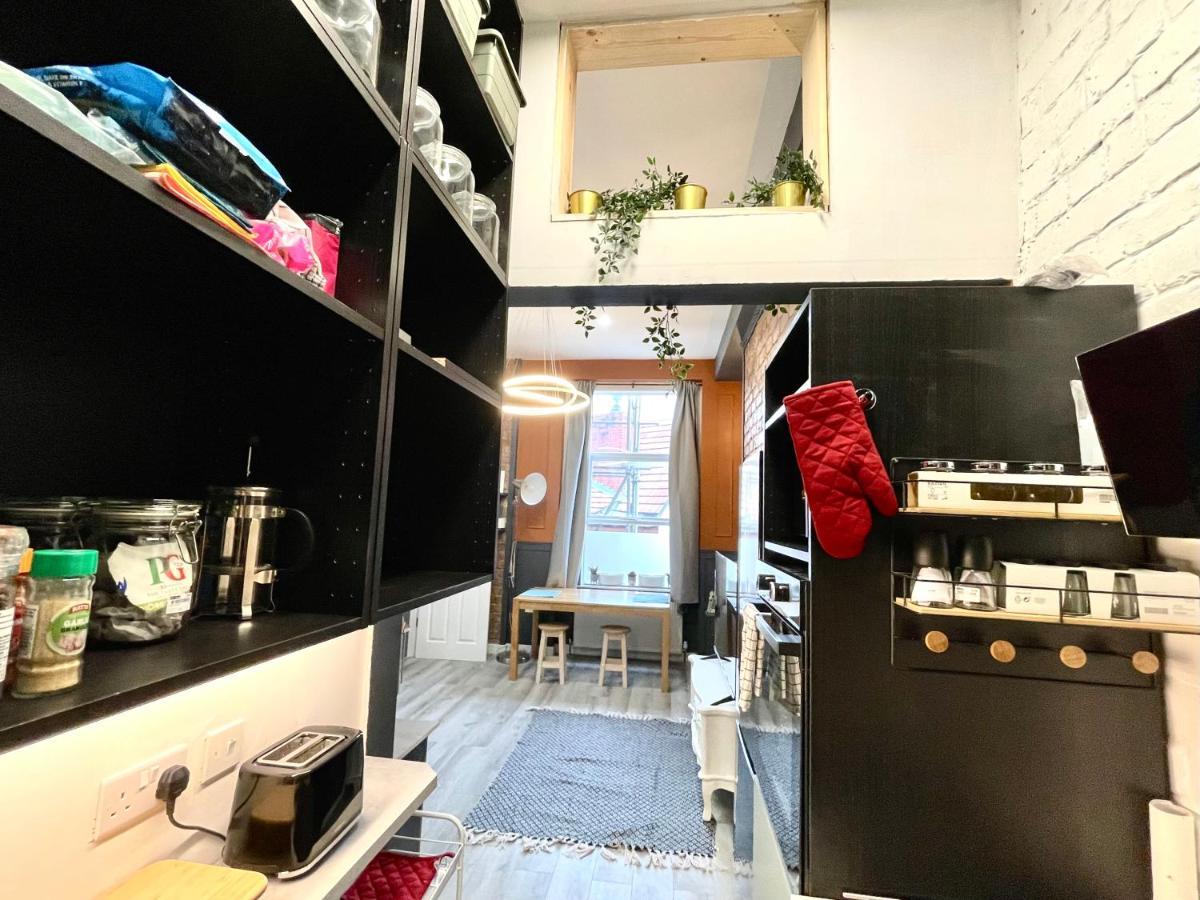 Adeamstays Provides Beautiful Centrally Located 1 And 2 Bed Apartments On Liverpools Boulevard Экстерьер фото
