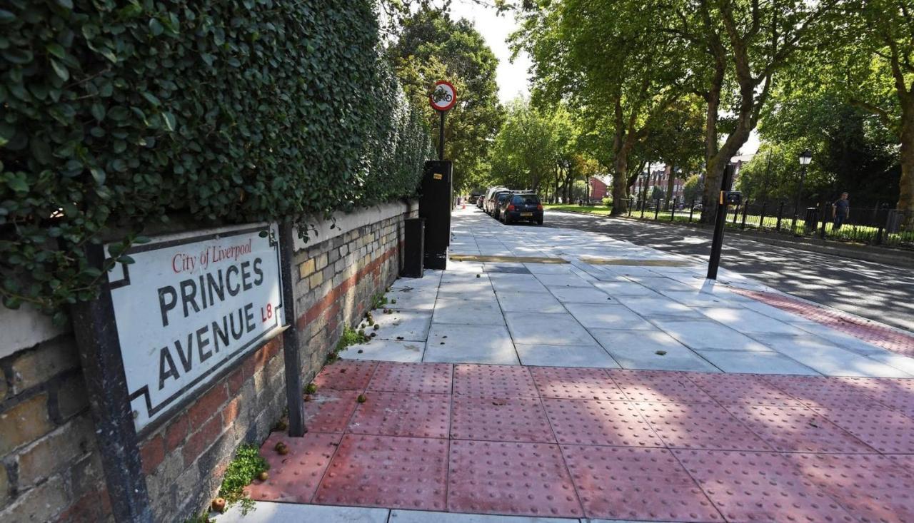 Adeamstays Provides Beautiful Centrally Located 1 And 2 Bed Apartments On Liverpools Boulevard Экстерьер фото