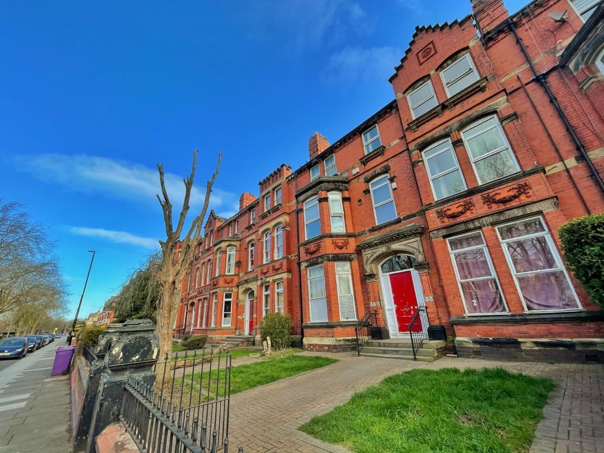 Adeamstays Provides Beautiful Centrally Located 1 And 2 Bed Apartments On Liverpools Boulevard Экстерьер фото