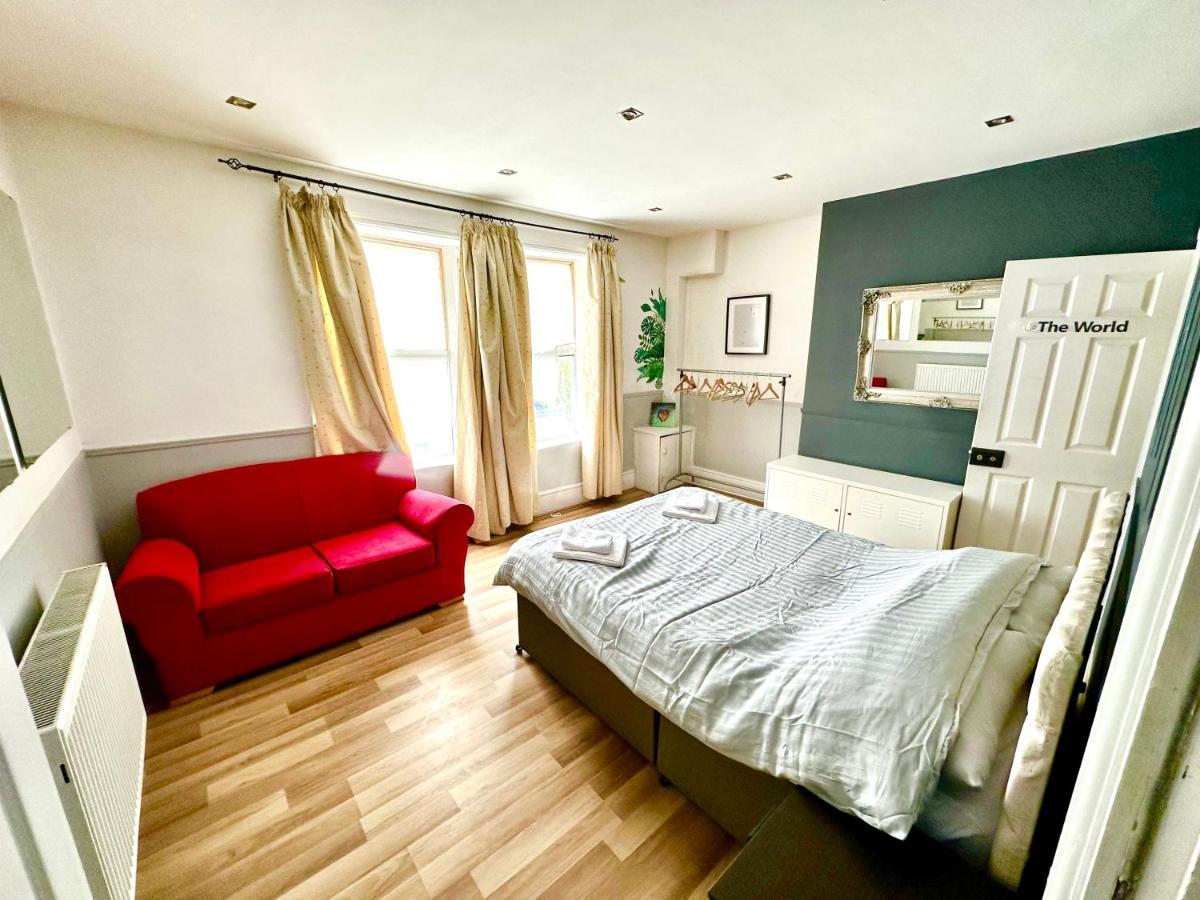 Adeamstays Provides Beautiful Centrally Located 1 And 2 Bed Apartments On Liverpools Boulevard Экстерьер фото